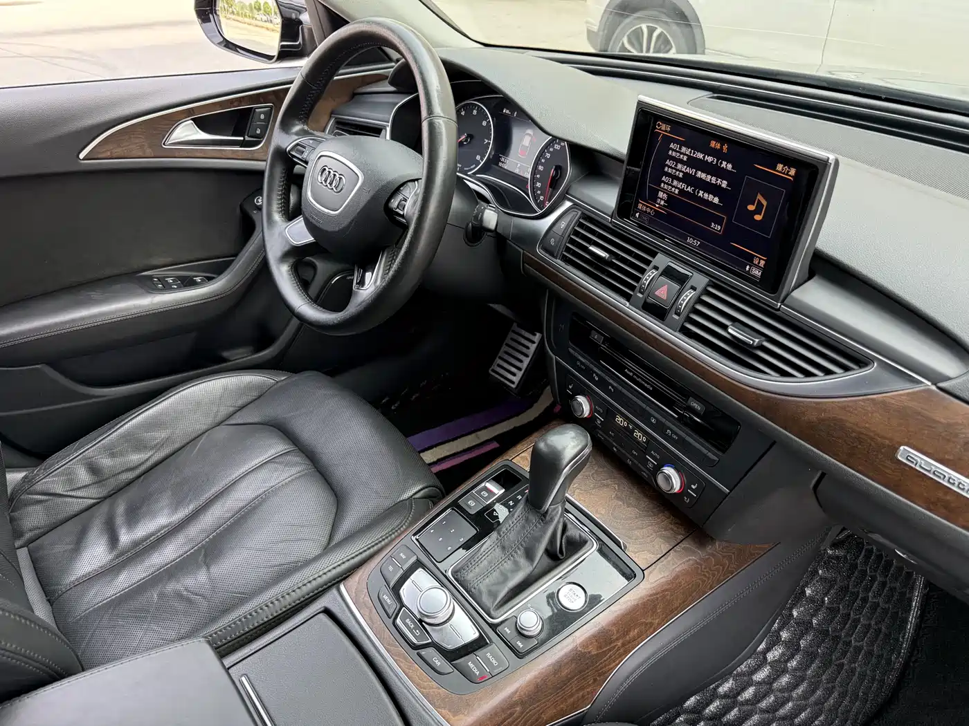 Audi A6L 2018 30th Anniversary 45 TFSI quattro Luxury фото 12