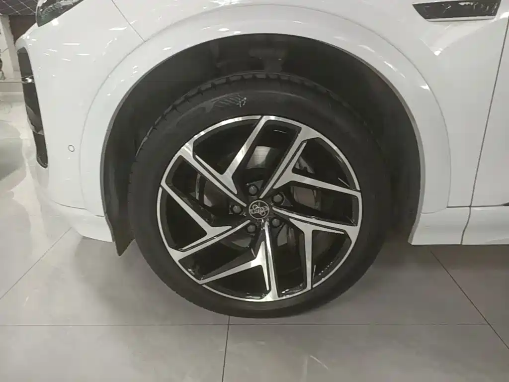 Audi Q6L e-tron 2025 2025 Model Pioneer Edition
