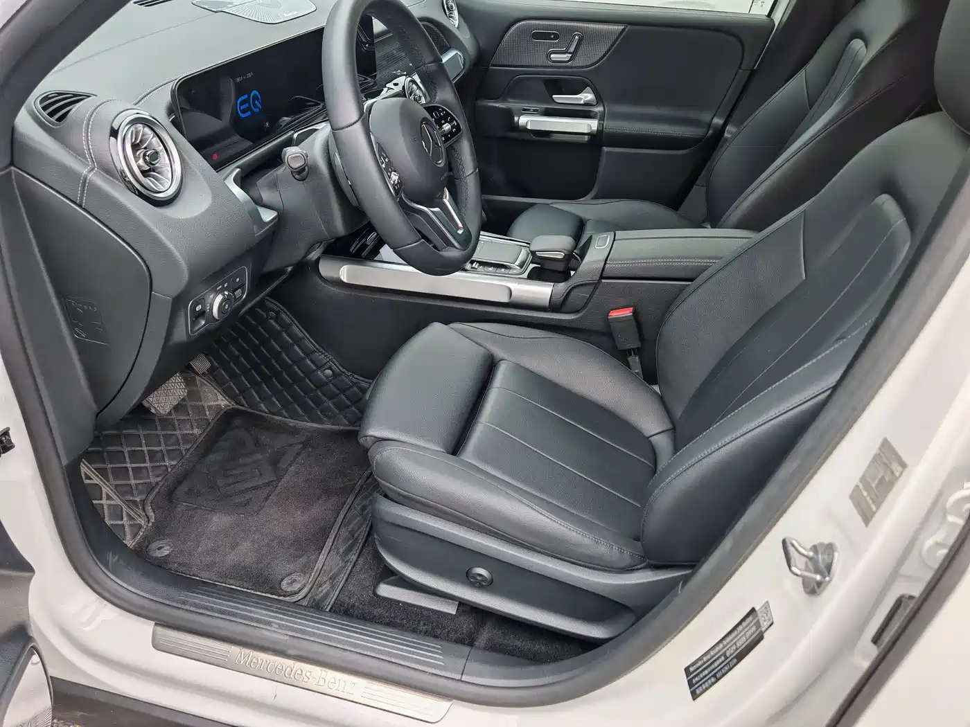 Mercedes-Benz EQB 2023 2023 EQB 260