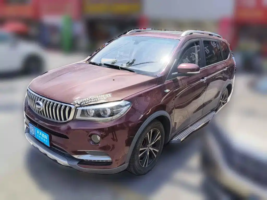 SWM Motor SWM X7 2017 2016 1.8L Manual Luxury 7-seater