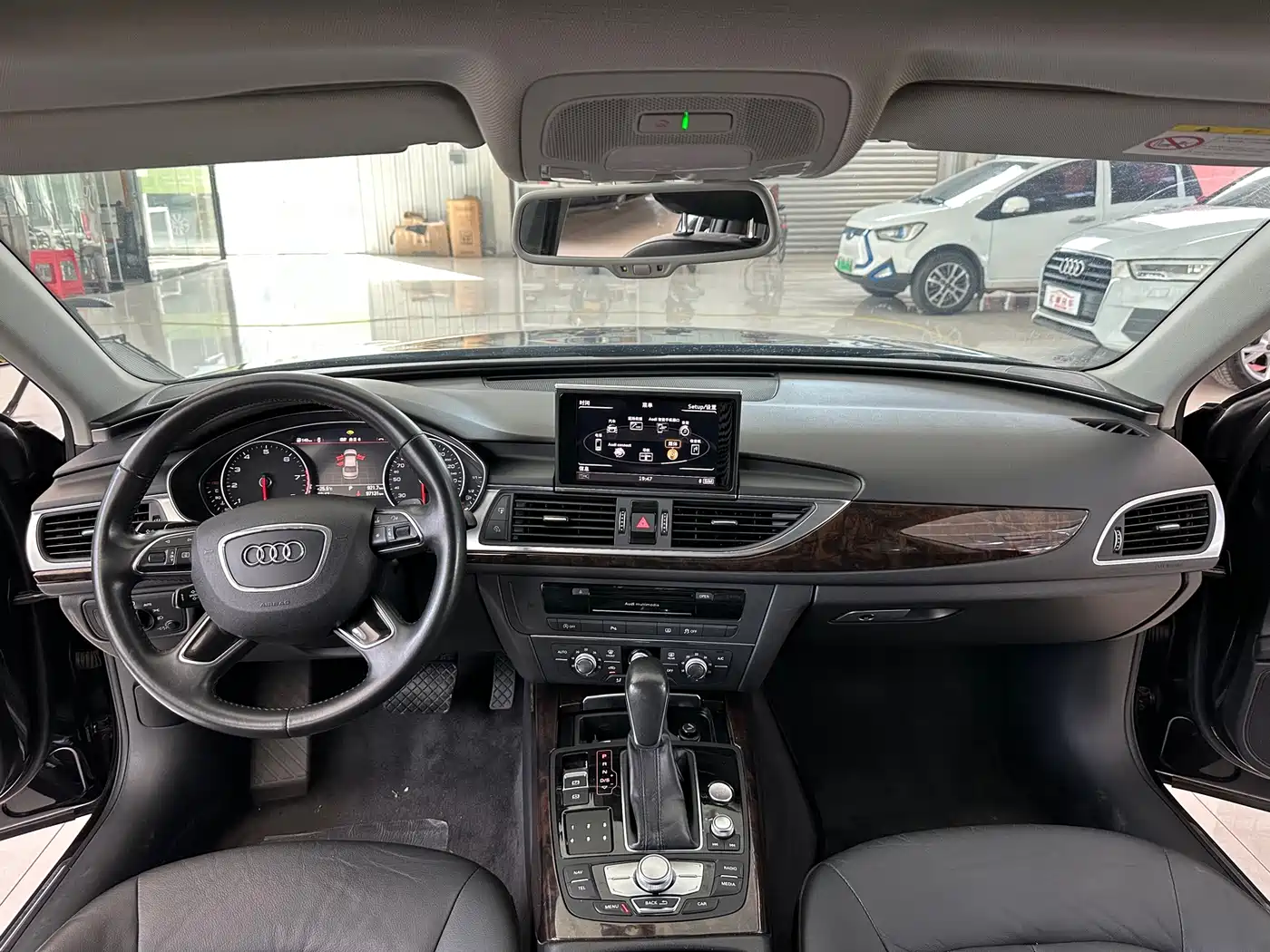 Audi A6L 2018 30th Anniversary 35 TFSI Fashion фото 5