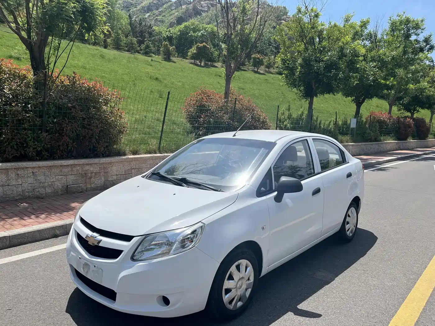 Chevrolet Sail 2013 Sedan 1.2L AMT Ideal Edition