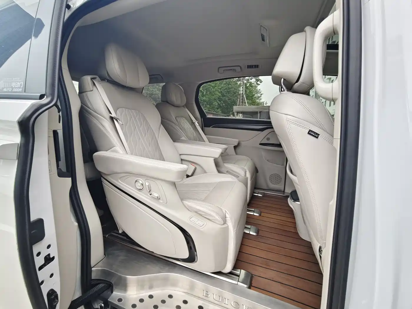 Buick GL8 2022 ES Landmark 653T Comfort фото 17