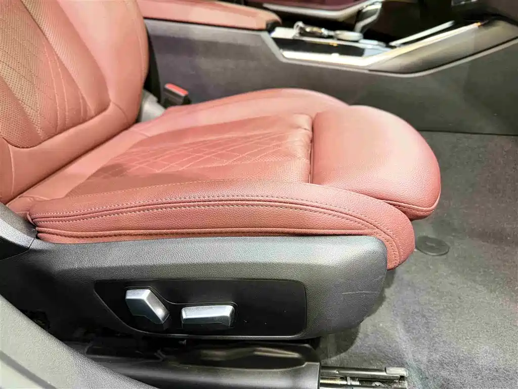 BMW 3 Series 2022 320Li M Sport Package фото 14