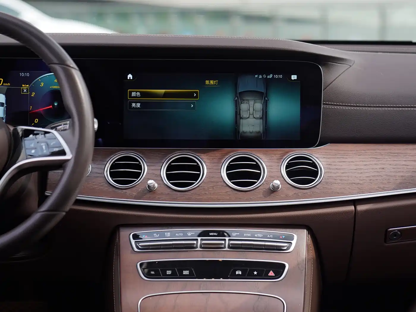 Mercedes-Benz E-Class 2023 E 300 L Fashion фото 10
