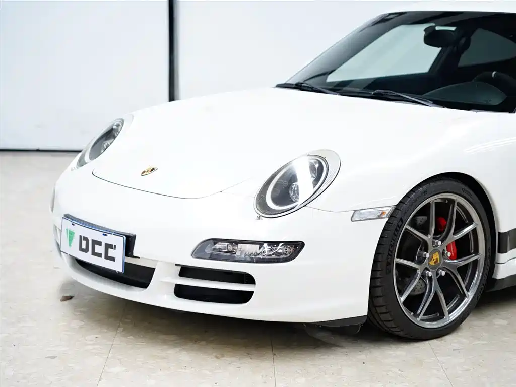 Porsche 911 2008 Carrera 4 3.6L фото 16