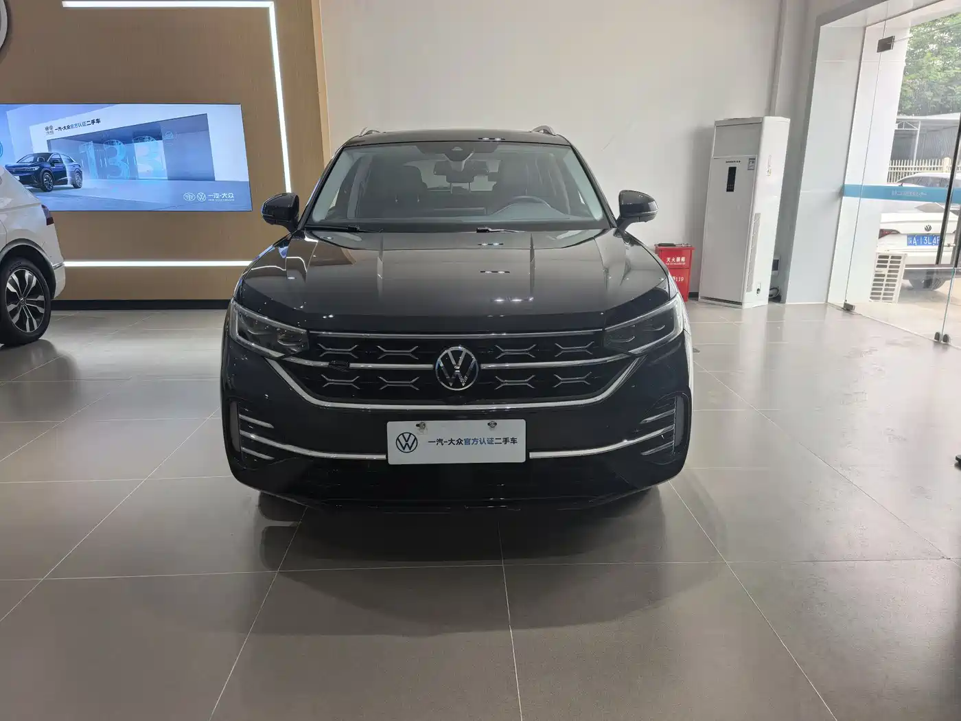 Volkswagen Tayron 2023 330TSI 2WD R-Line High-Performance Edition фото 2