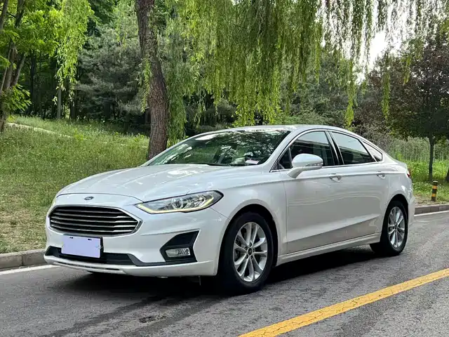 Ford Mondeo 2020 EcoBoost 180 Fashion