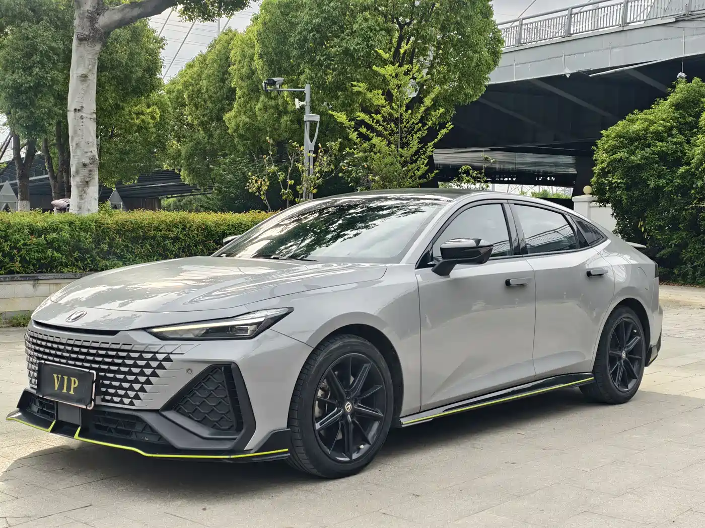 CHANGAN UNI-V