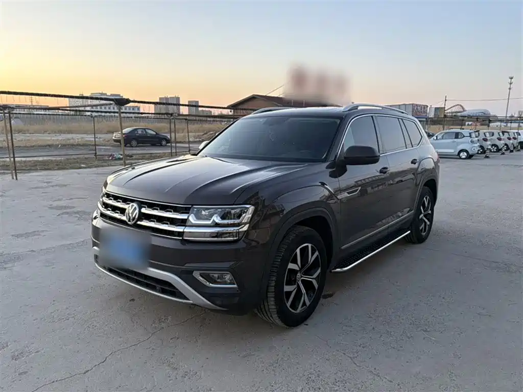 Volkswagen Teramont 2019 330TSI 2WD Luxury China VI фото 2