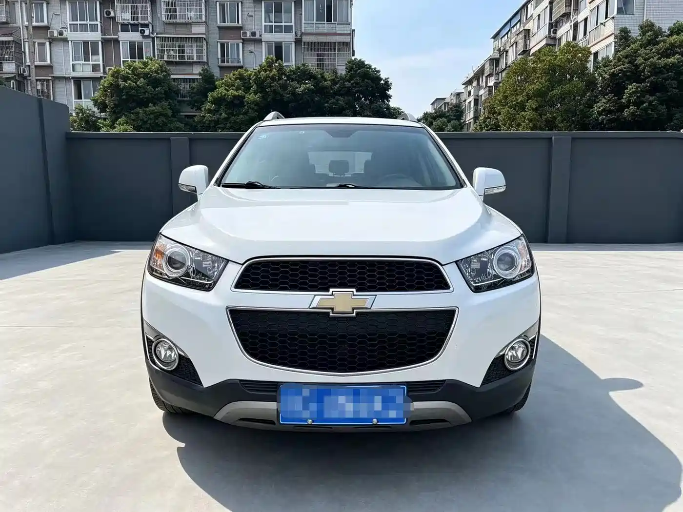 Chevrolet Captiva 2015 2.4L 2WD Urban Edition 7-seater фото 2
