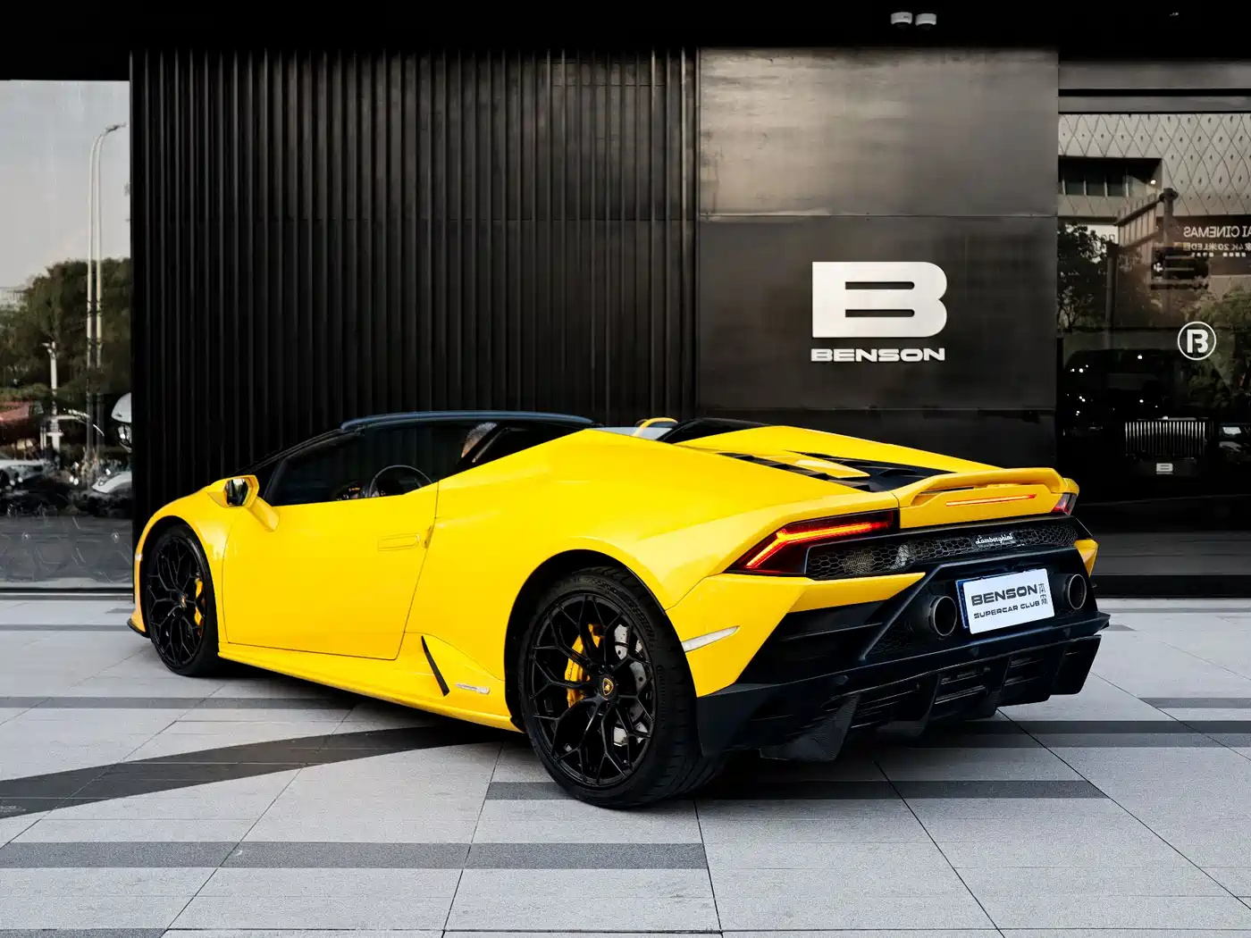 Lamborghini Huracán 2020 Huracán EVO RWD Spyder фото 6