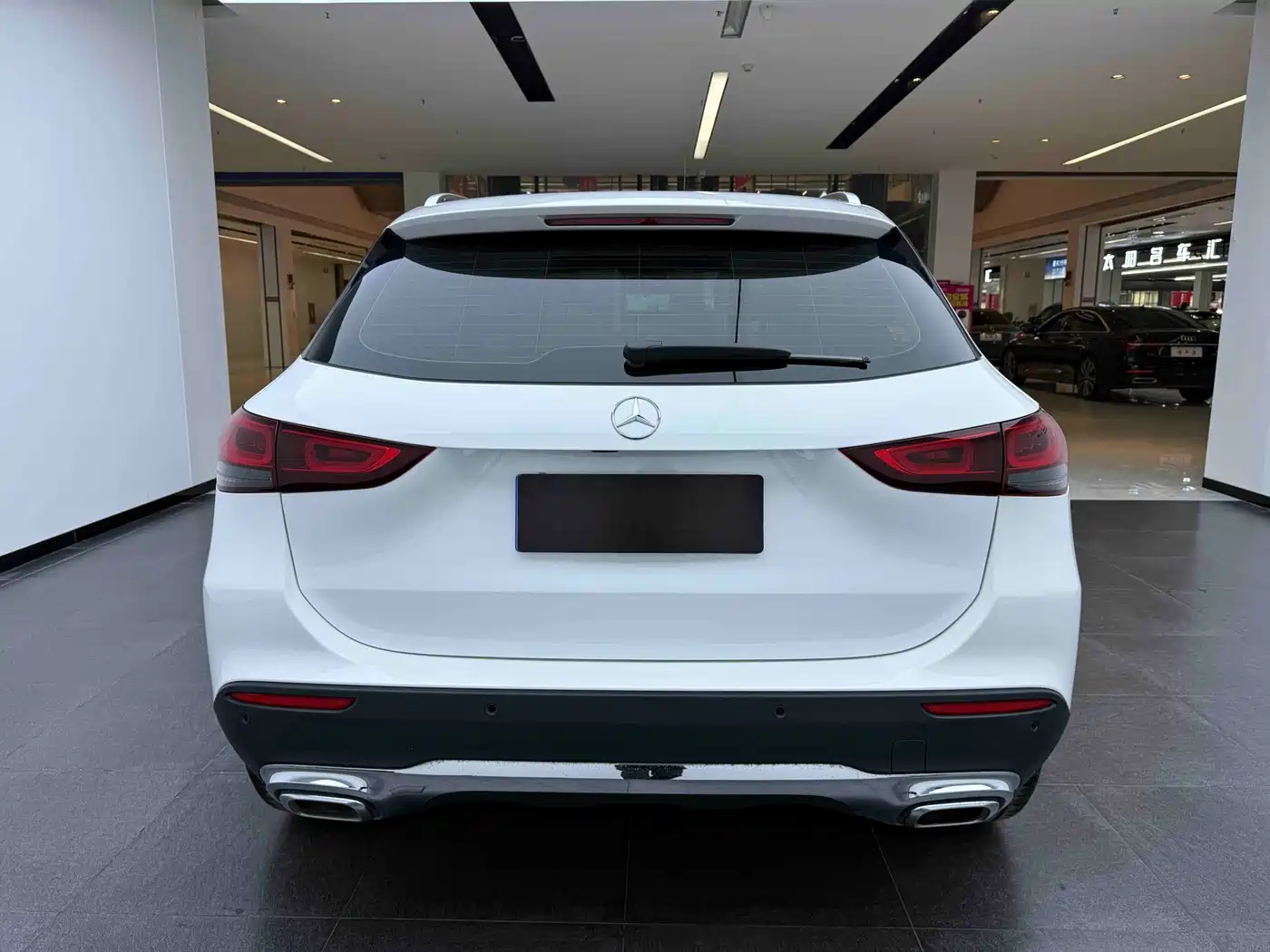 Mercedes-Benz GLA 2023 GLA 220 фото 4