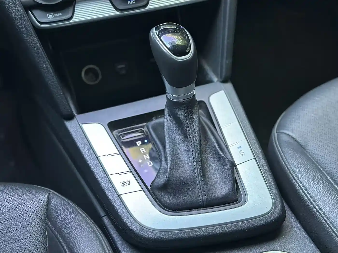 Hyundai Elantra 2020 1.5L CVT Smart Style·Elite фото 12