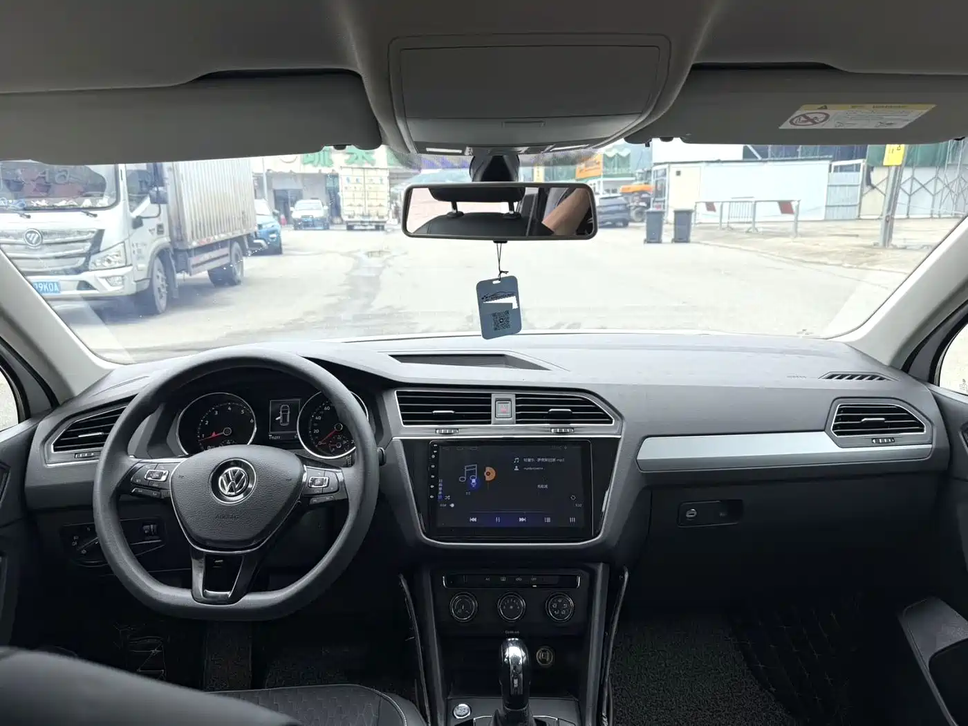 Volkswagen Tiguan L 2018 330TSI Automatic 2WD Trend Edition фото 4