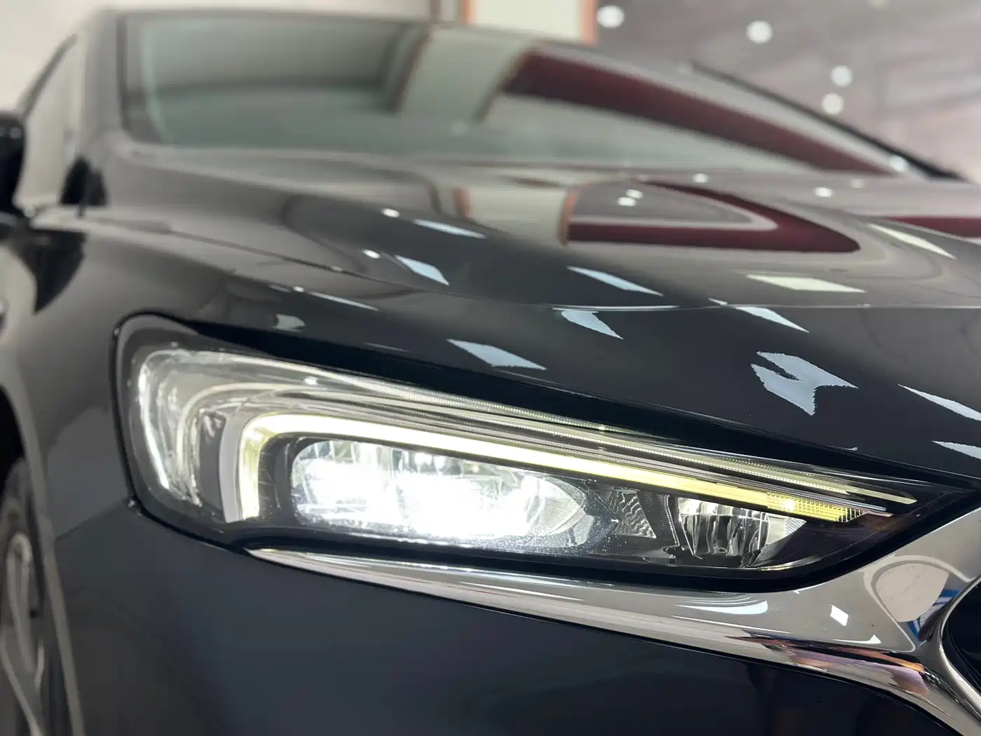 BUICK LACROSSE