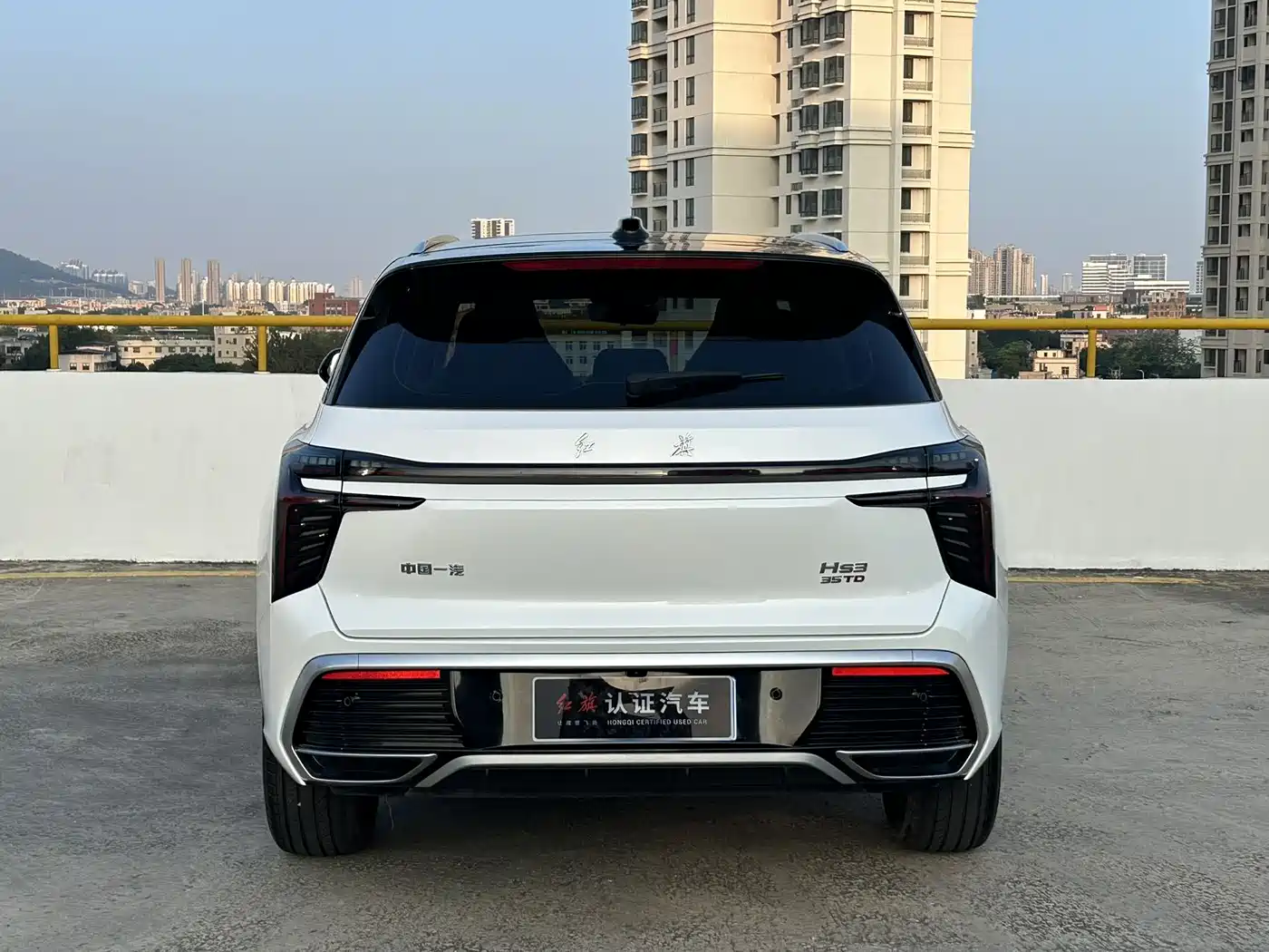 Hongqi HS3 2023 1.5T 2WD Virtue Edition фото 8