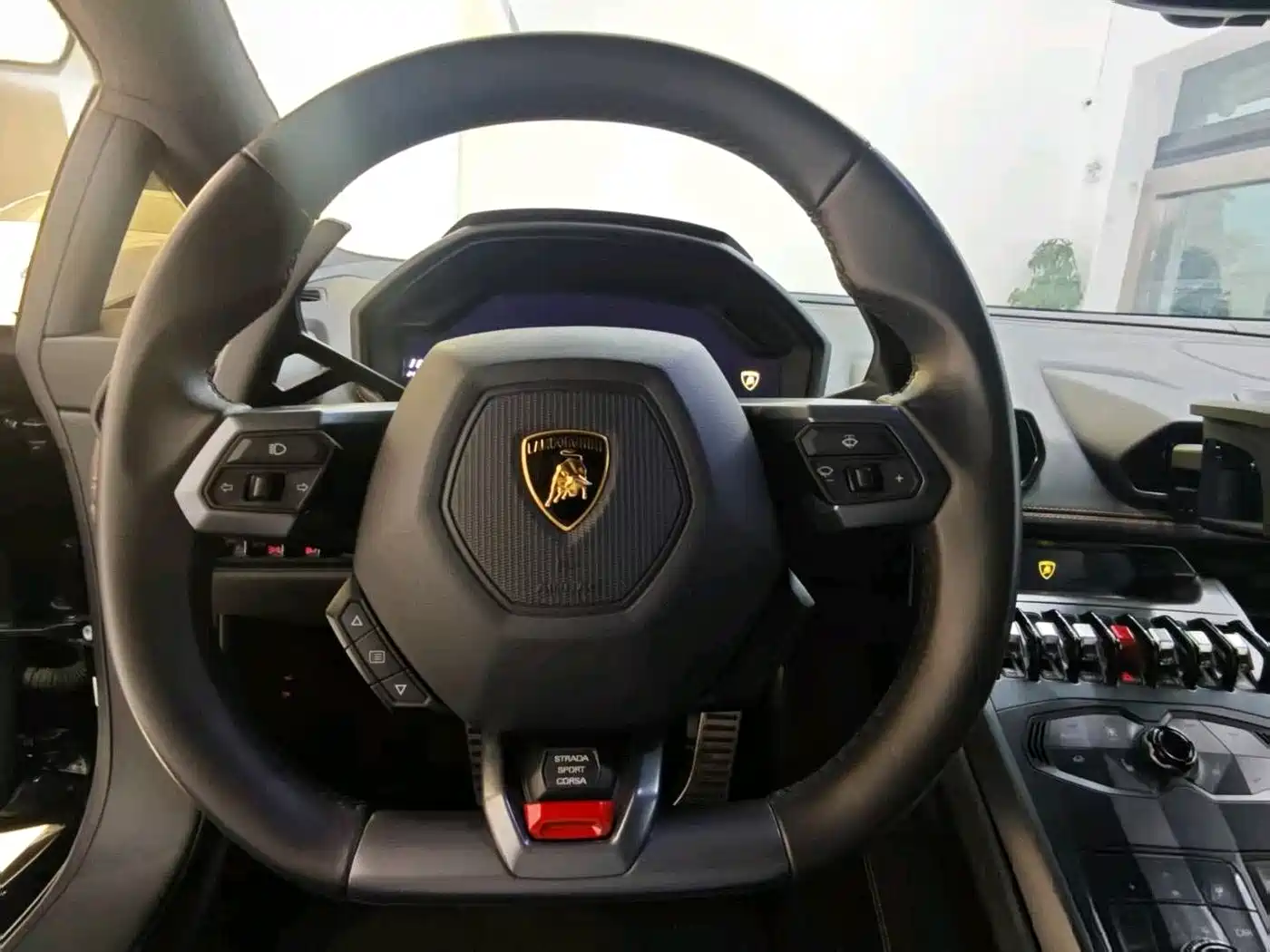 Lamborghini Huracán 2016 LP 600-4 Limited Edition фото 4