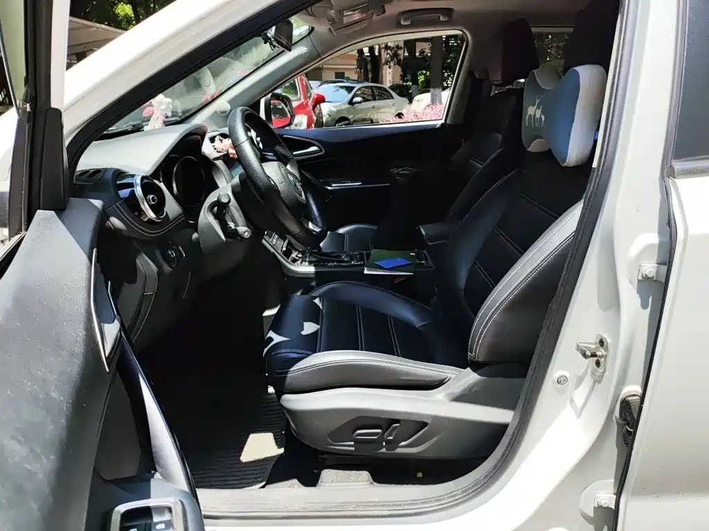 MG Roewe RX5 2017 2017 20T Automatic Premium Edition