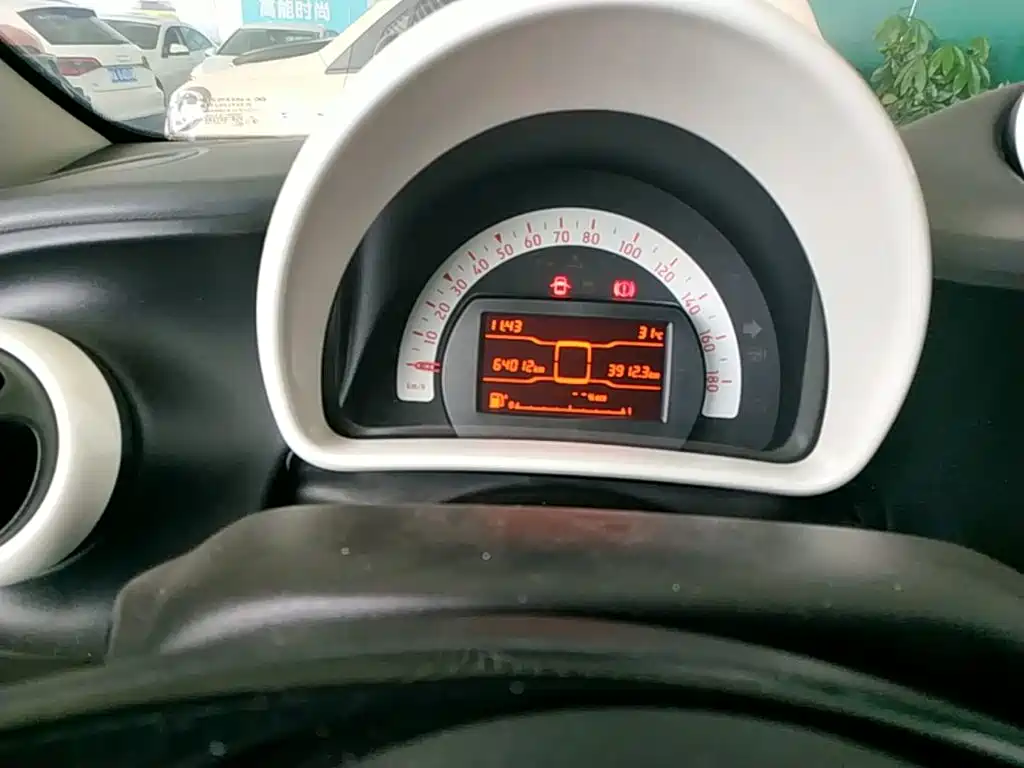 smart forfour 2019 2018 1.0L 52kW Agile Edition