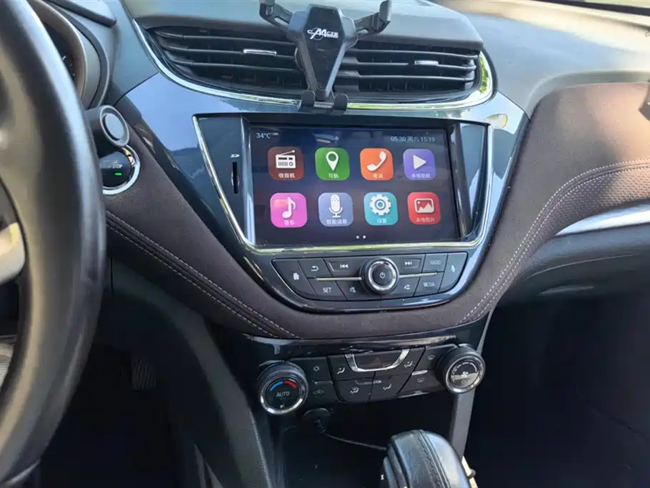 Chevrolet Malibu 2018 530T Automatic Luxury Edition фото 13