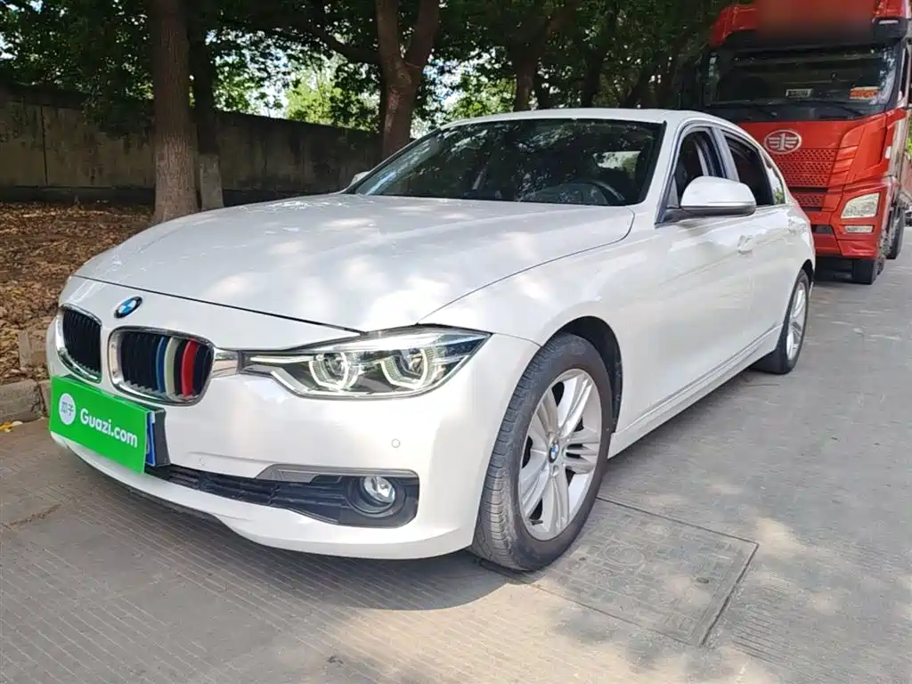 BMW 3 Series 2016 320Li Fashion Model