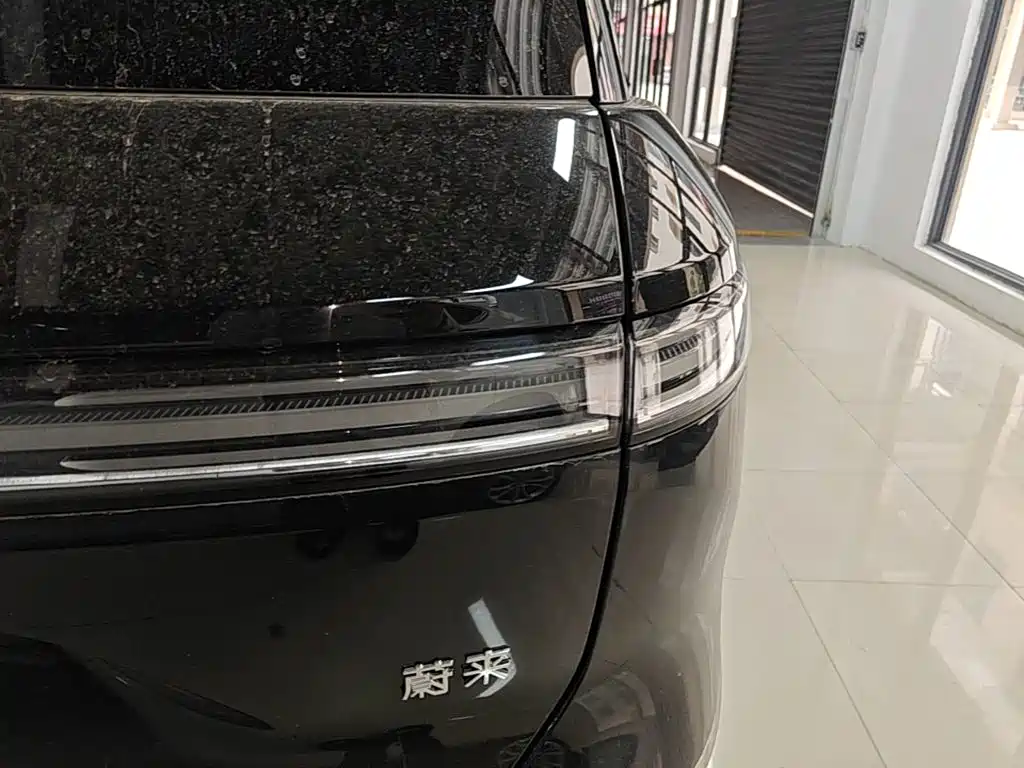 NIO ES8 2026 2025 Model 6-Seat Executive Luxury Edition