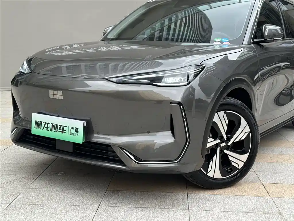 GEELY GALAXY GALAXY E5