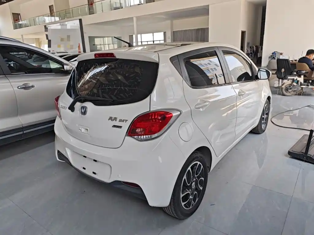 Changan Benben 2015 2014 1.4L IMT Premium Sunroof