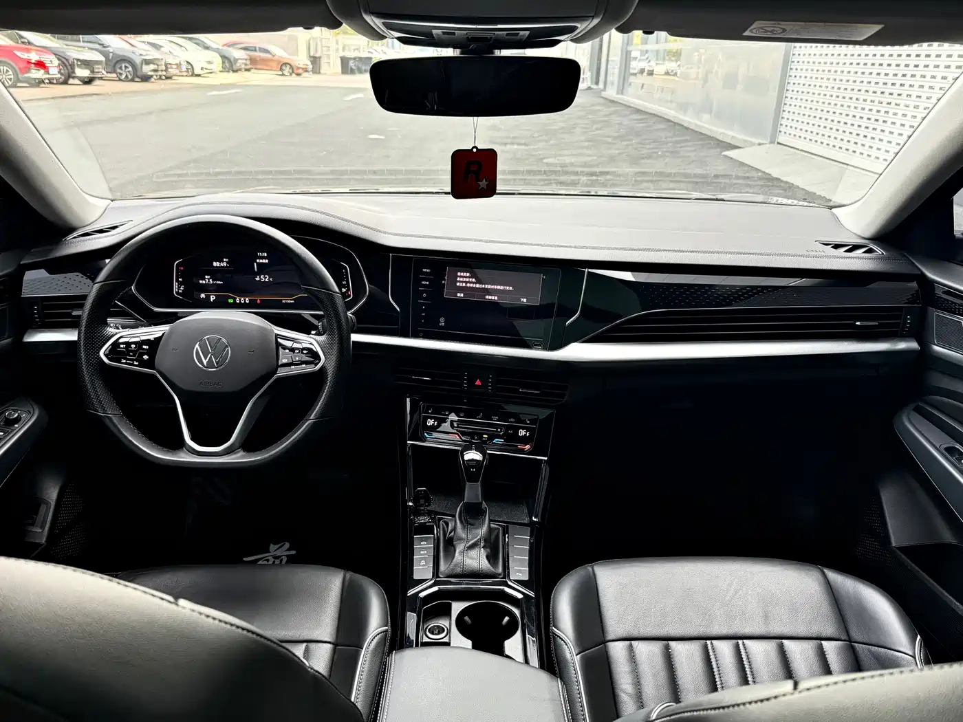 Volkswagen Passat 2024 330TSI Starlight Elite Edition фото 7