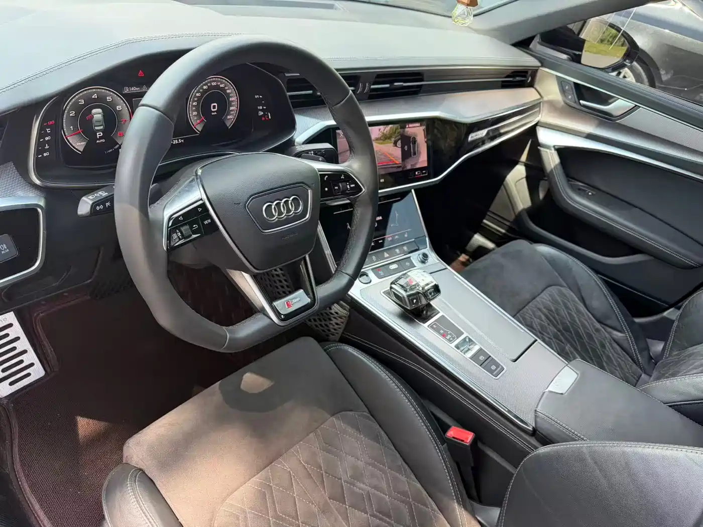 Audi A6L 2022 55 TFSI quattro Premium Dynamic фото 8