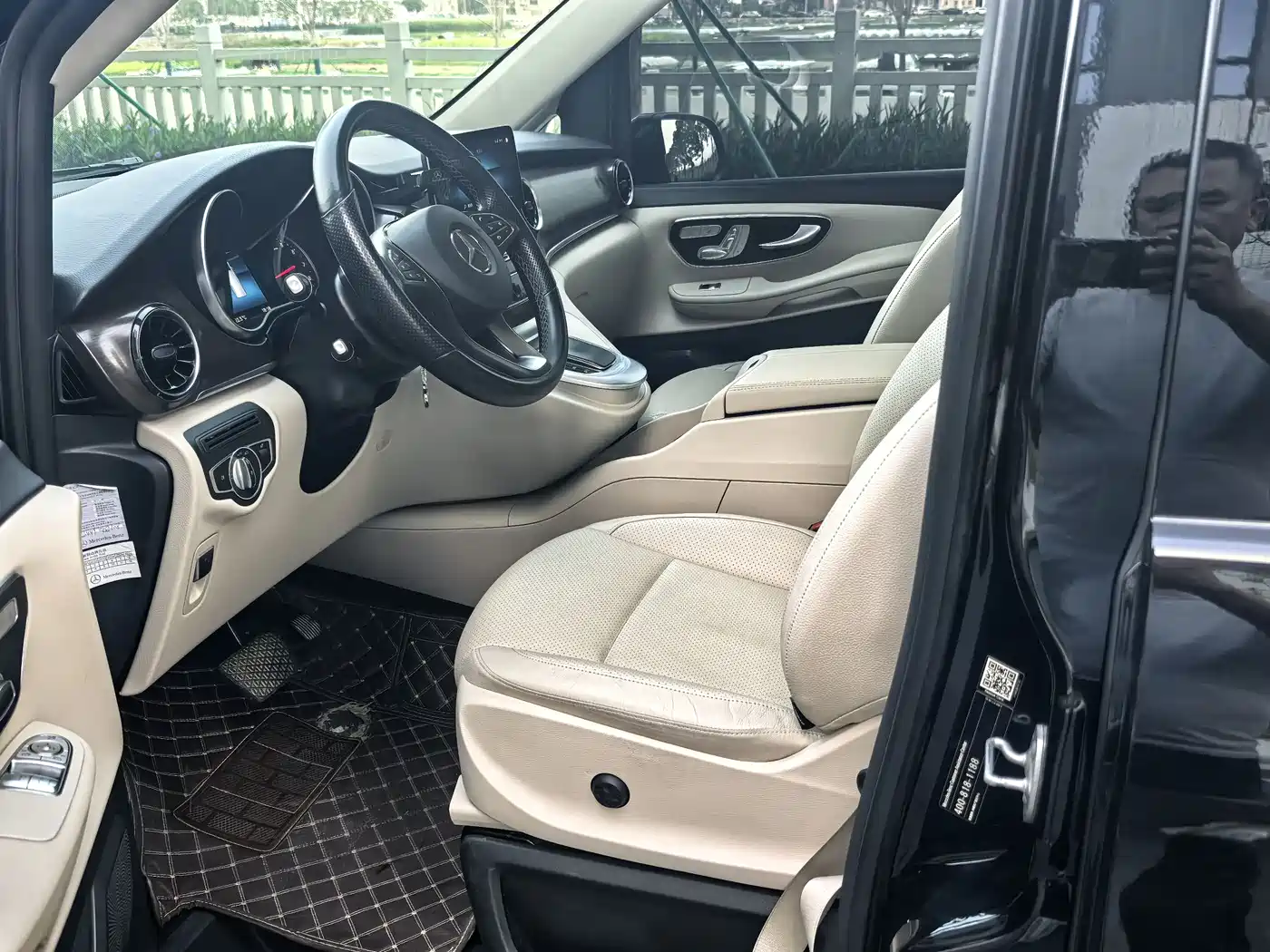 Mercedes-Benz V-Class 2021 V 260 Pilot Edition фото 12