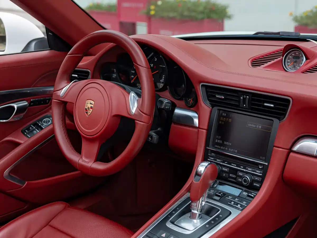 Porsche 911 2012 Carrera Cabriolet 3.4L фото 10