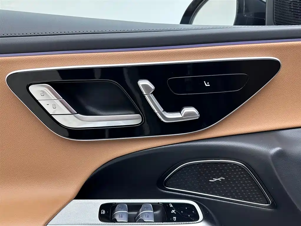 Mercedes-Benz E-Class 2025 E 260 L фото 15