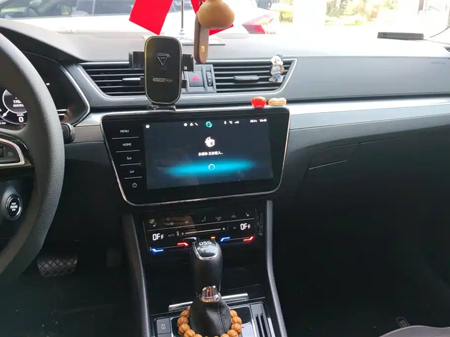 Škoda Superb 2024 TSI280 DSG Premium Edition фото 13