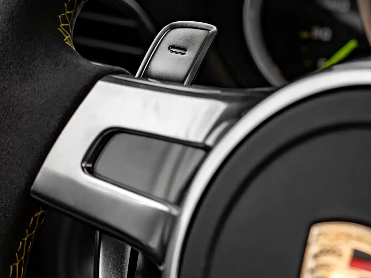 Porsche 911 2010 Turbo S 3.8T фото 10