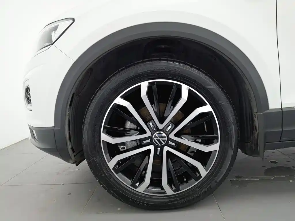 Volkswagen T-Roc, миниатюра 17