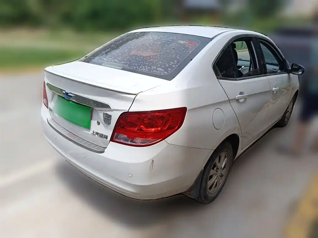 Chevrolet Sail 2018 Sail 3 1.3L AMT Ideal фото 5