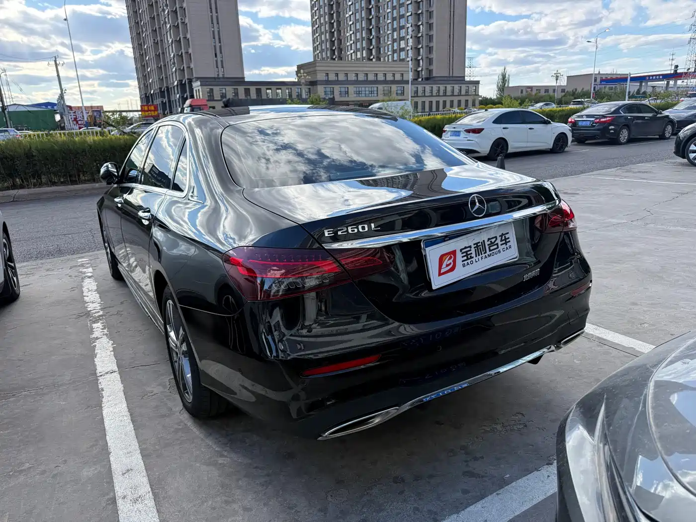 Mercedes-Benz E-Class 2023 E 260 L Sport фото 5