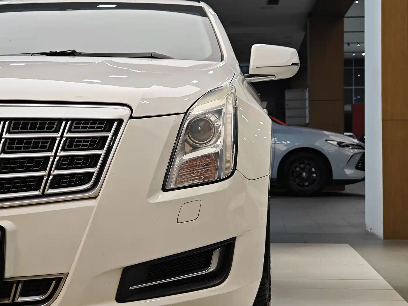 Cadillac XTS 2015 28T Comfort фото 2