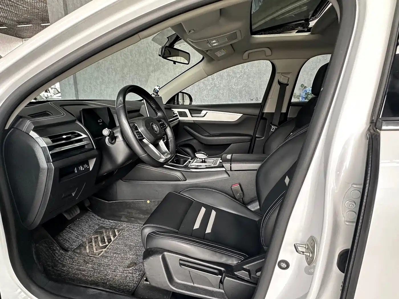BYD Qin Pro New Energy 2019 2019 DM Super Edition 1.5TI Automatic Smart Connected Jin Xuan Type China VI