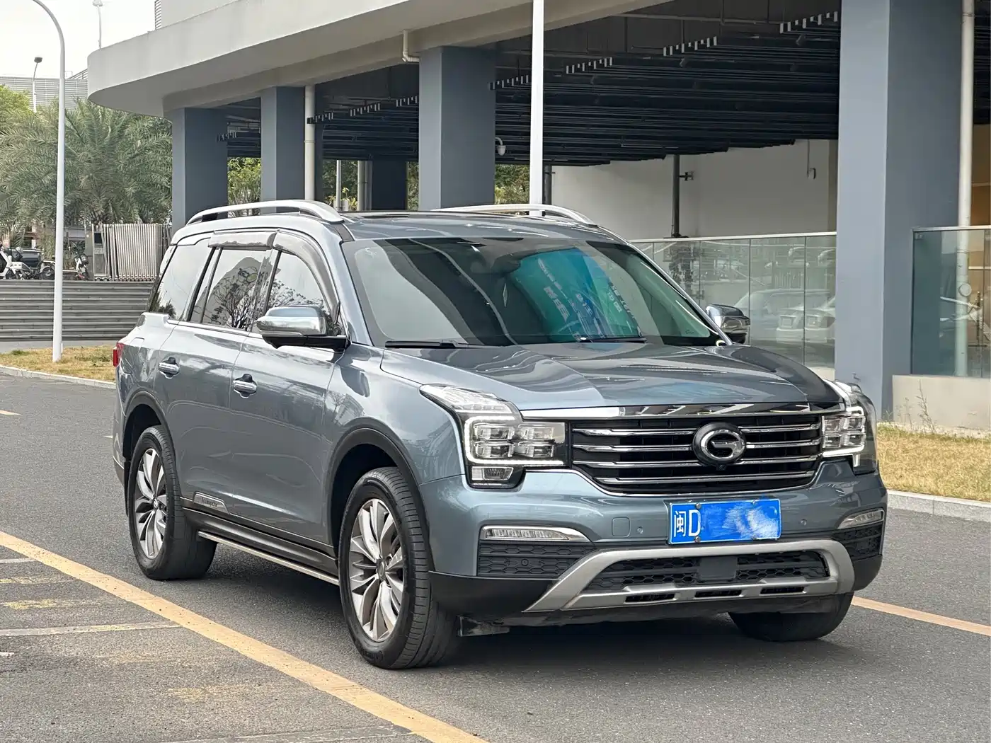 GAC Trumpchi Trumpchi GS8 2017 320T 2WD Luxury Smart Connect (7-seater) фото 3