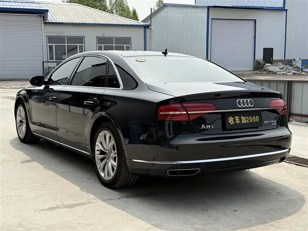 Audi A8 2014 A8L 45 TFSI quattro Exclusive фото 9