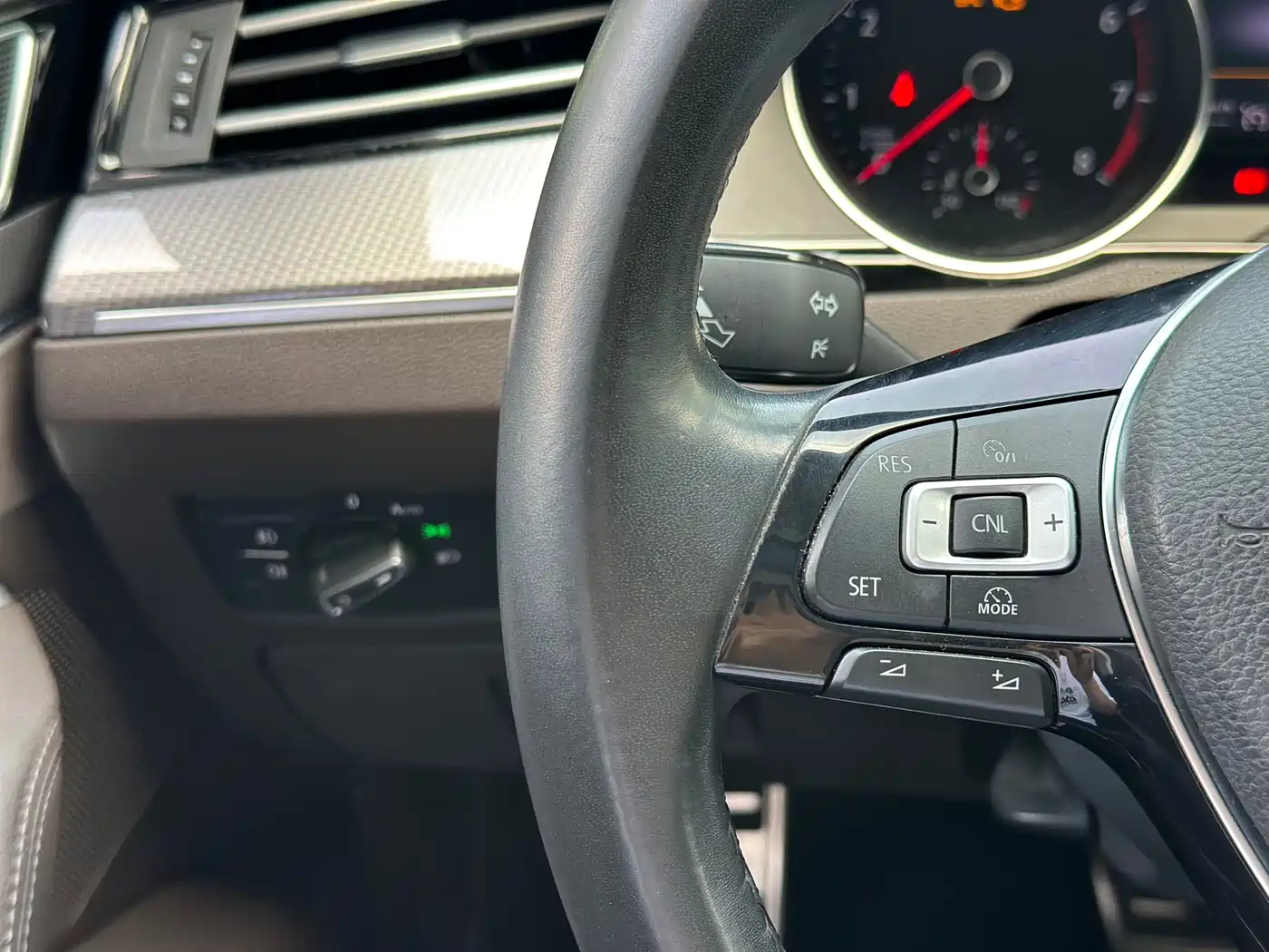 Volkswagen Weilan 2016 380TSI 4WD Explorer Edition фото 19
