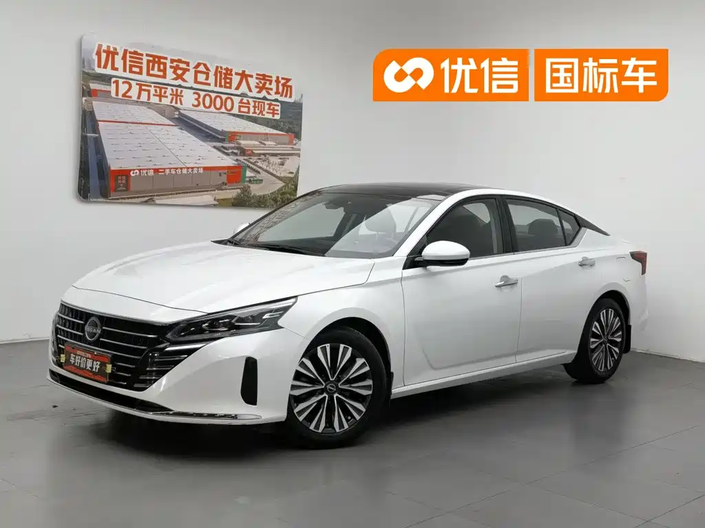 Nissan Teana