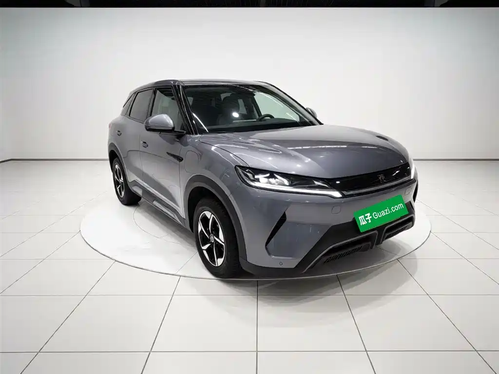 BYD Yuan UP 2024 401KM Leading Edition фото 23