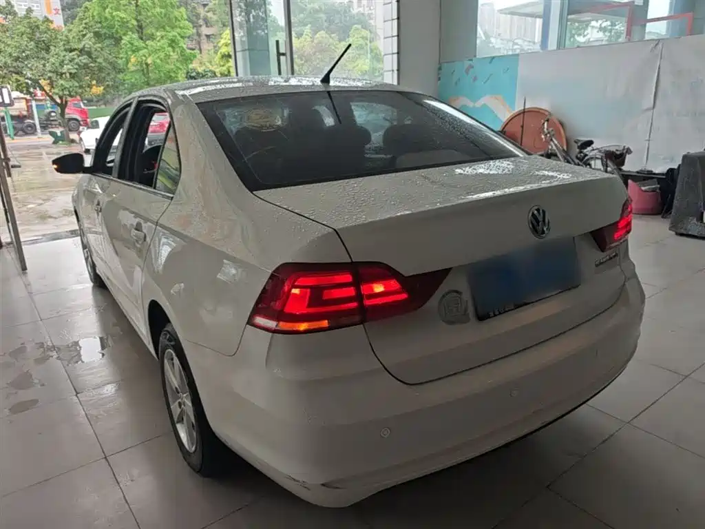 Volkswagen Santana 2018 1.5L Manual Trend Edition фото 5