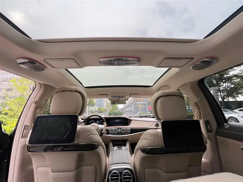 Mercedes-Benz Maybach S-Class 2018 Model S 680 фото 18