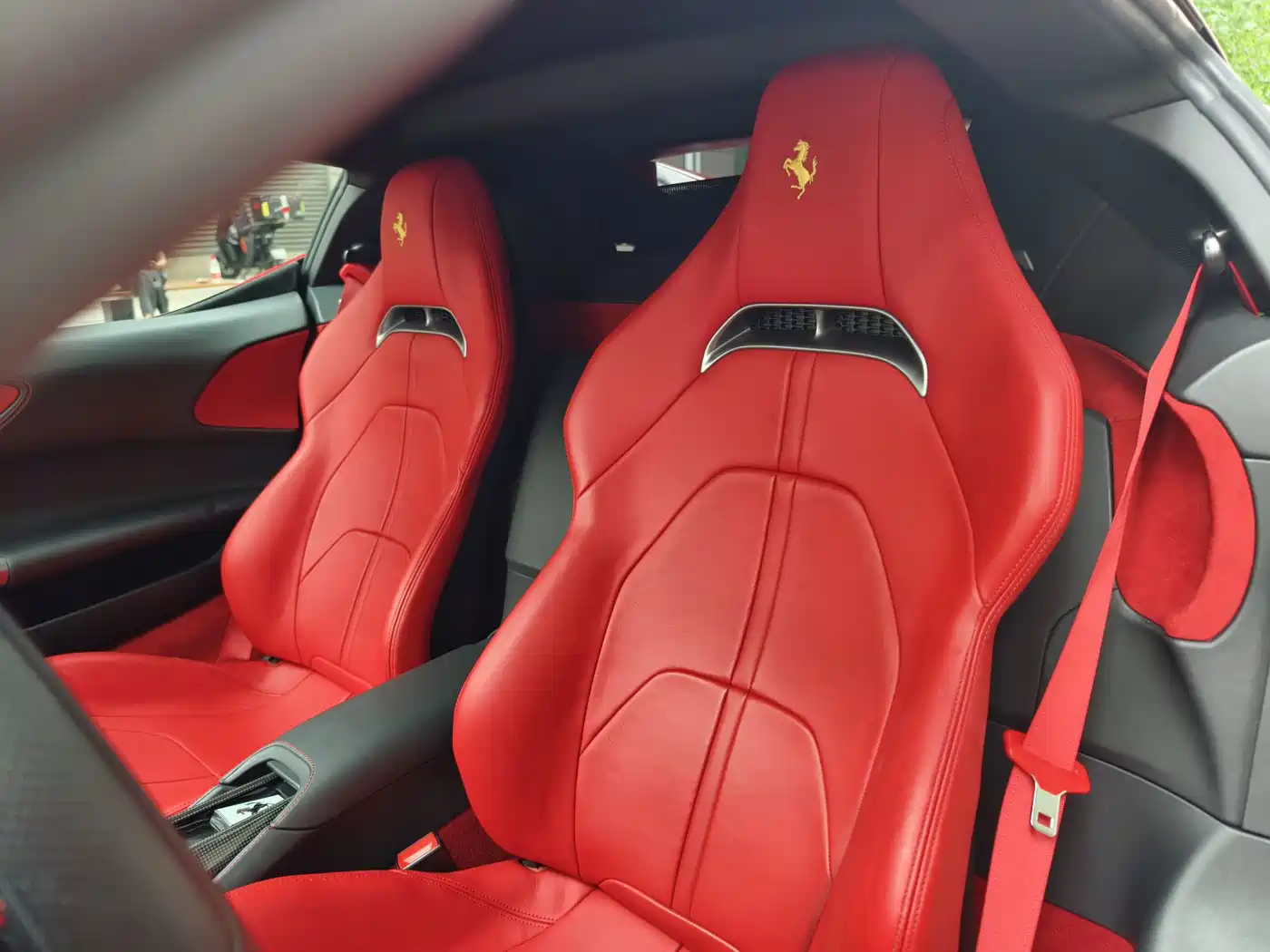 Ferrari SF90 2021 2020 3.9T V8 Stradale
