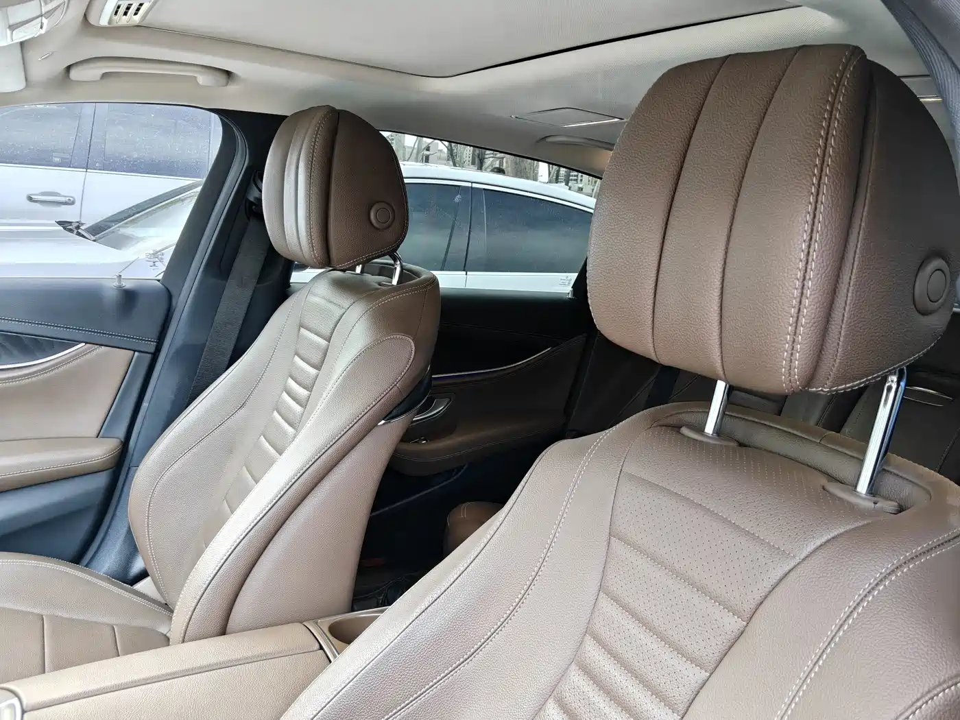 Mercedes-Benz E-Class 2018 Facelift E 200 L Sport фото 5